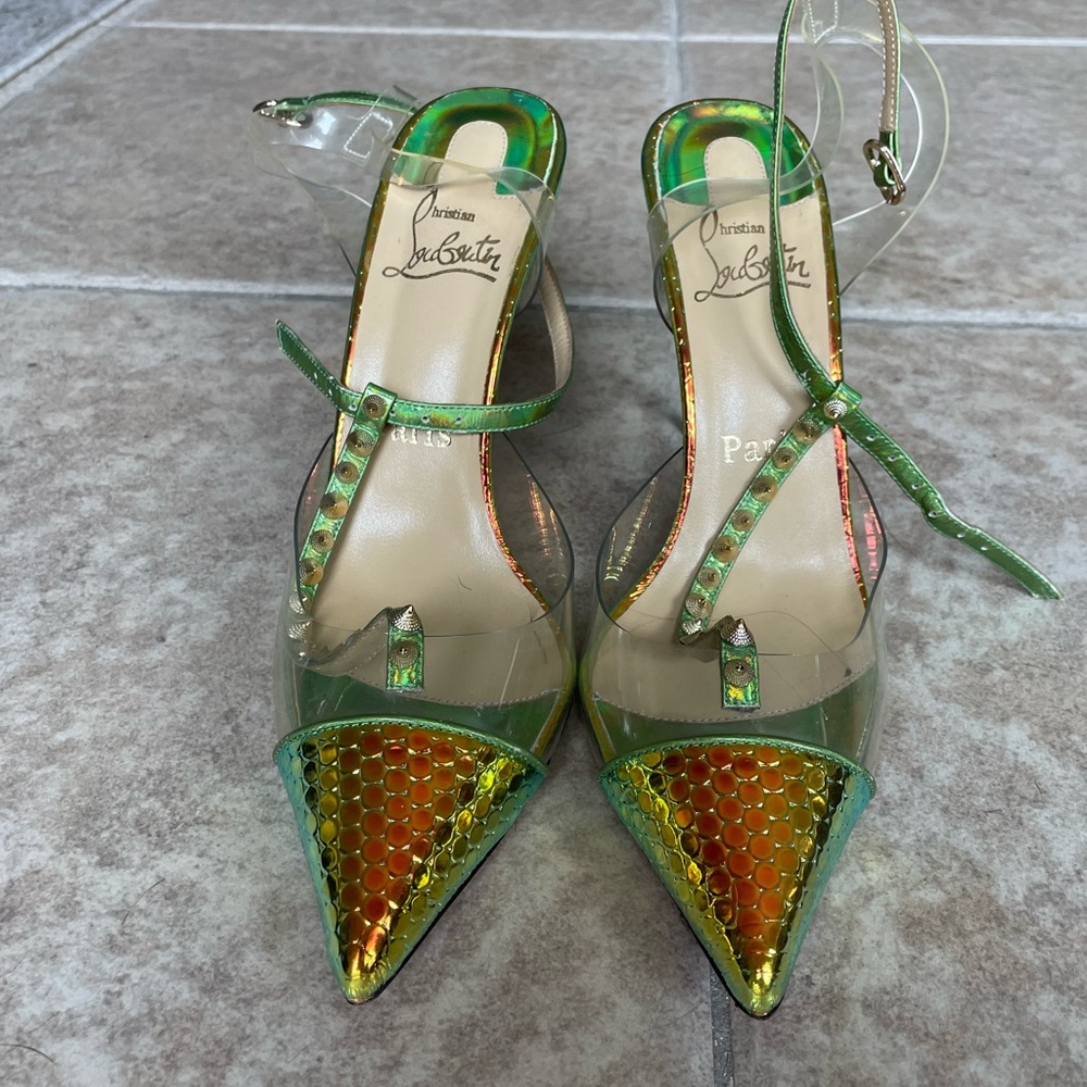 Louboutin Nosy Spike Patent Leather Iridescent Pumps  size 9 or 40